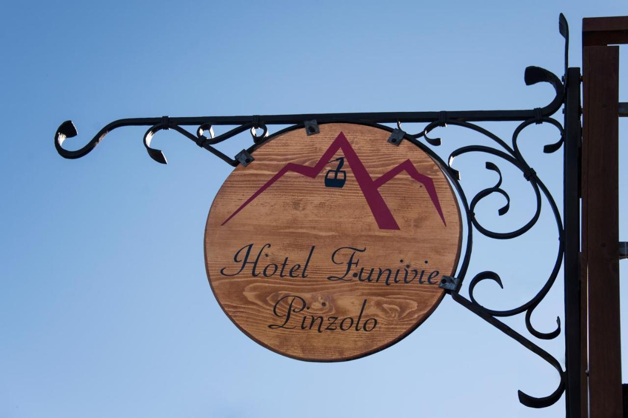 Casteluce Hotel Funivie Pinzolo Esterno foto